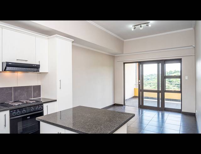 2 BEDROOM APARTMENT TO LET IN BEREA WEST